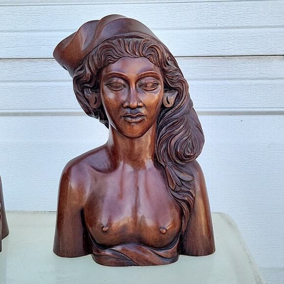 Hand Carved Man & Women Bust - Picture 2 of 7